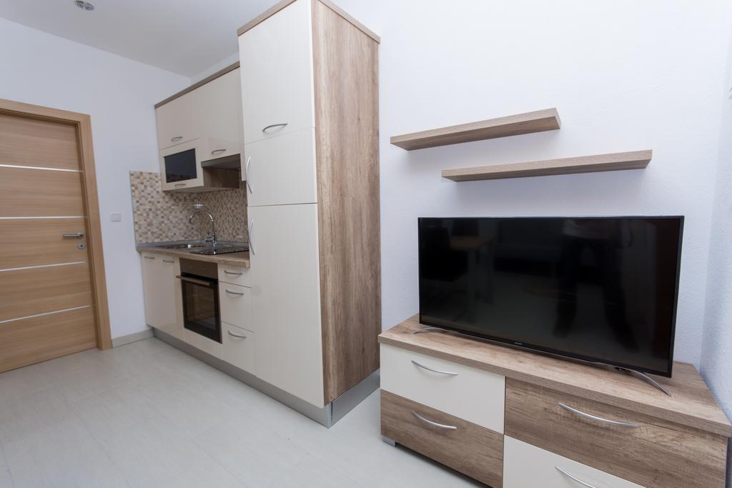 Apartments Bisera Trogir Exterior foto